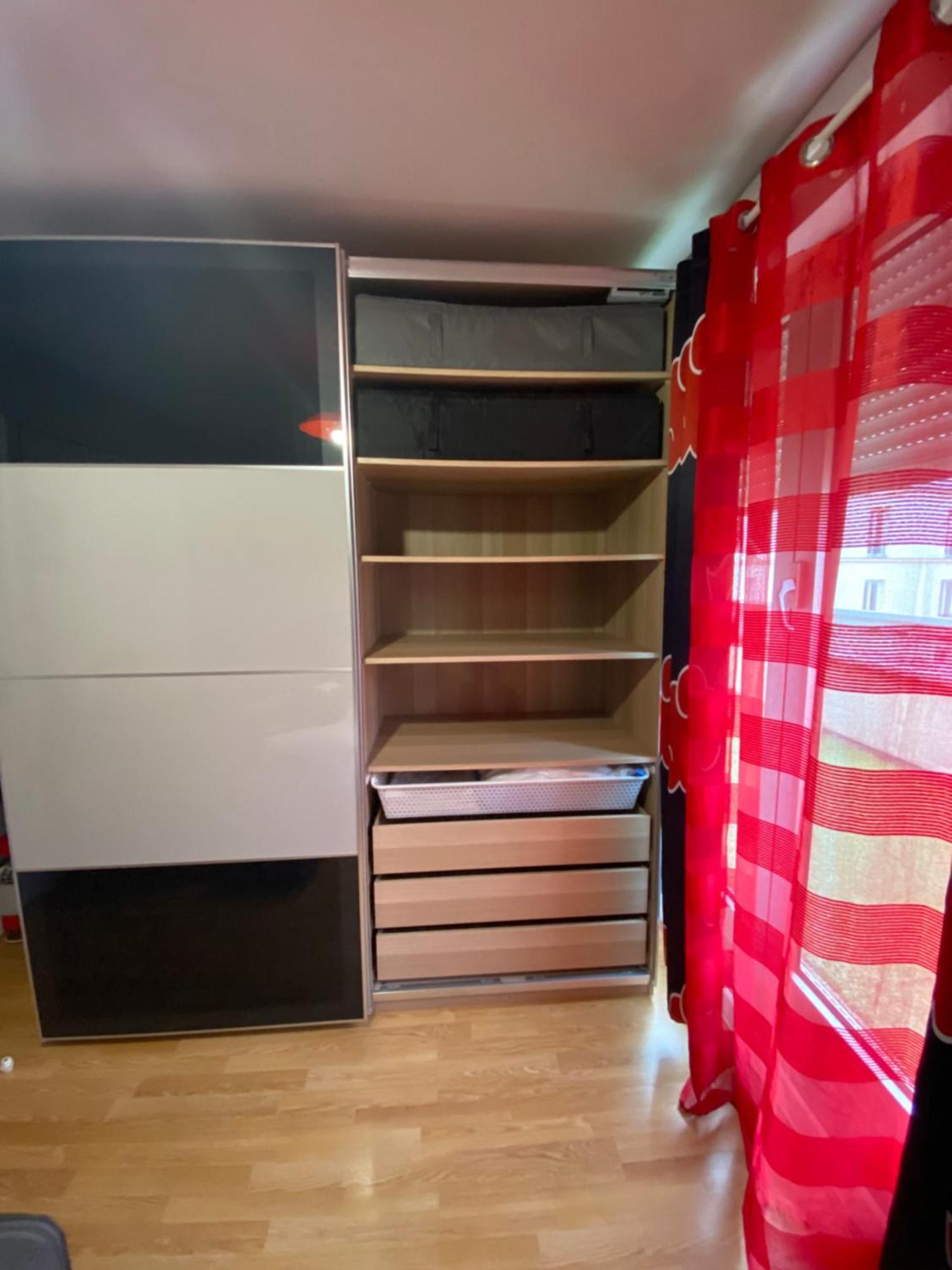 Familial 140 M2 13 Appartement Parijs