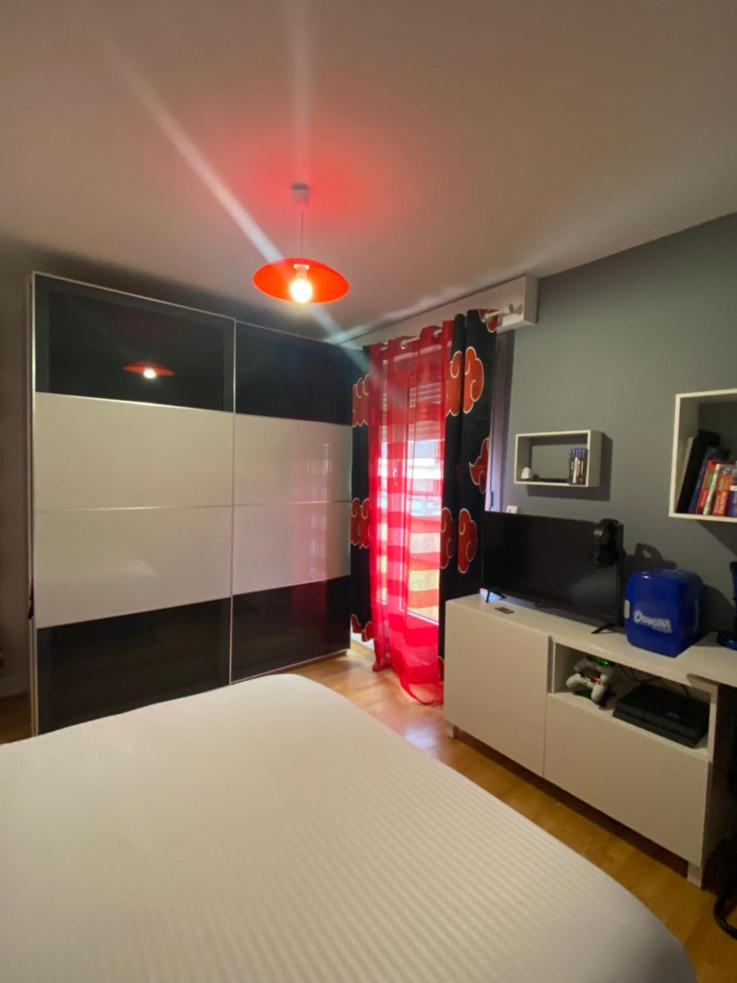 Familial 140 M2 13 Parijs