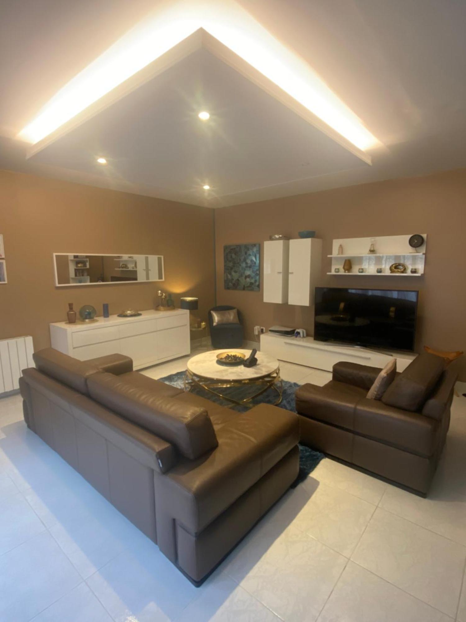 Familial 140 M2 13 * Parijs